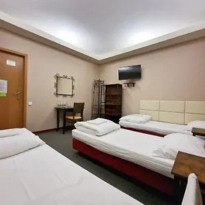 helvetia-apartments.warsawhotelspoland.com/