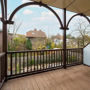 https://apt-niadeckich-47-by-renters.hotelswroclaw.com